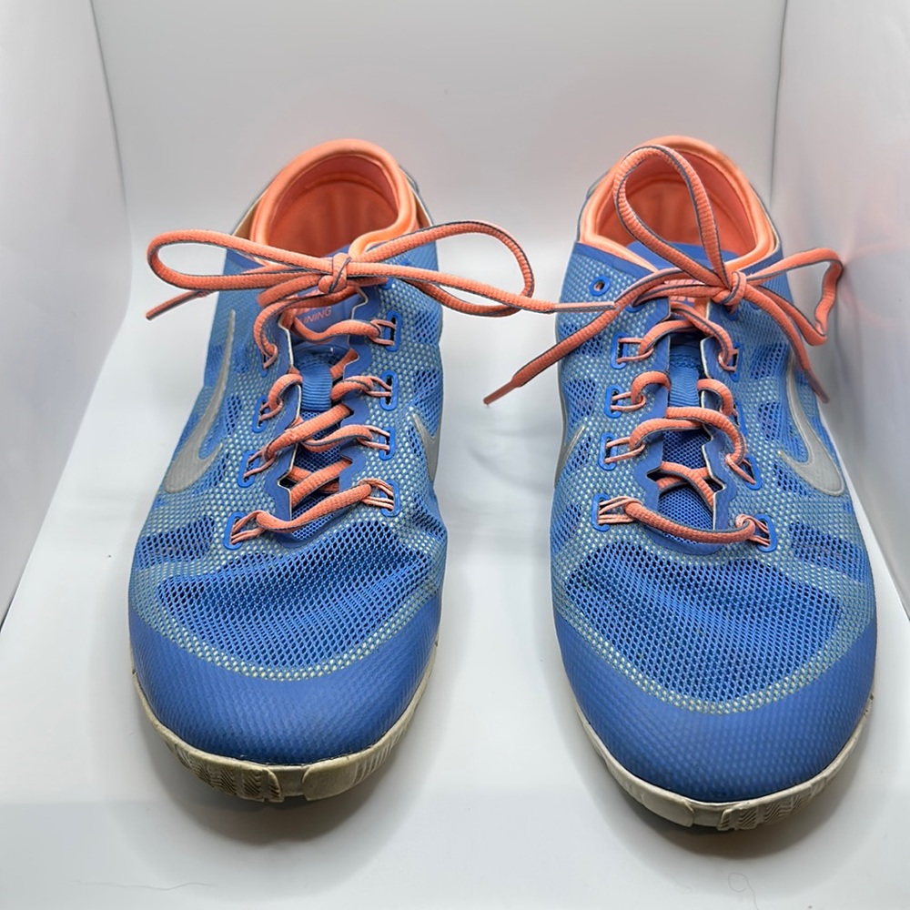 Nike training sneakers blue coral size 9 - Picture 2 of 7